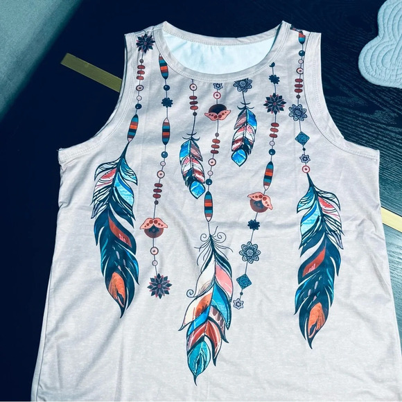 Tank Top w/Screen Printed Feather Design Size Small - Unbranded New in … - Picture 4 of 8